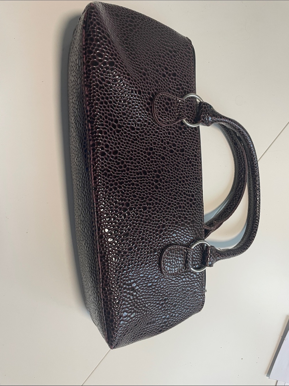 Wine Bag Deep Burgundy Croc-Embossed Leather